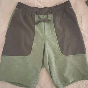 NWOT LULU-LEMON SHORTS